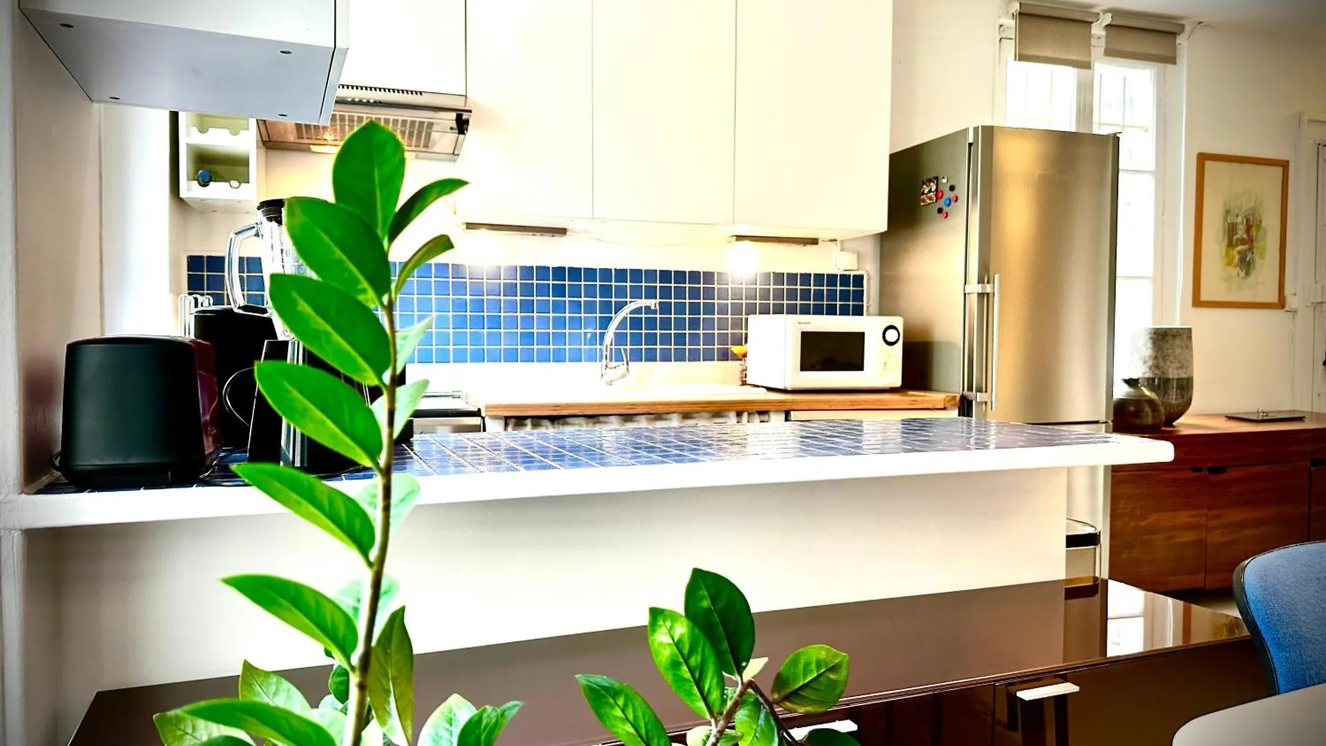 Delux2 Rooms Large Studio Marais Paris Apartment