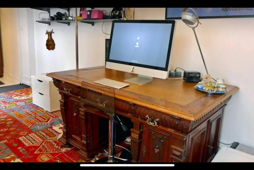 Delux2 Rooms Large Studio Marais Paris 0*,